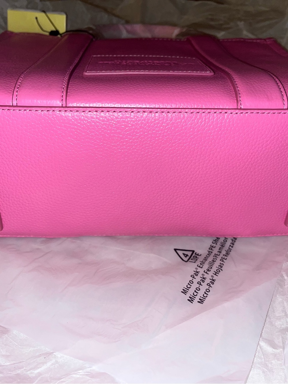 Marc Jacob’s Medium Leather Tote Bag in Bow Pink - Picture 6 of 7